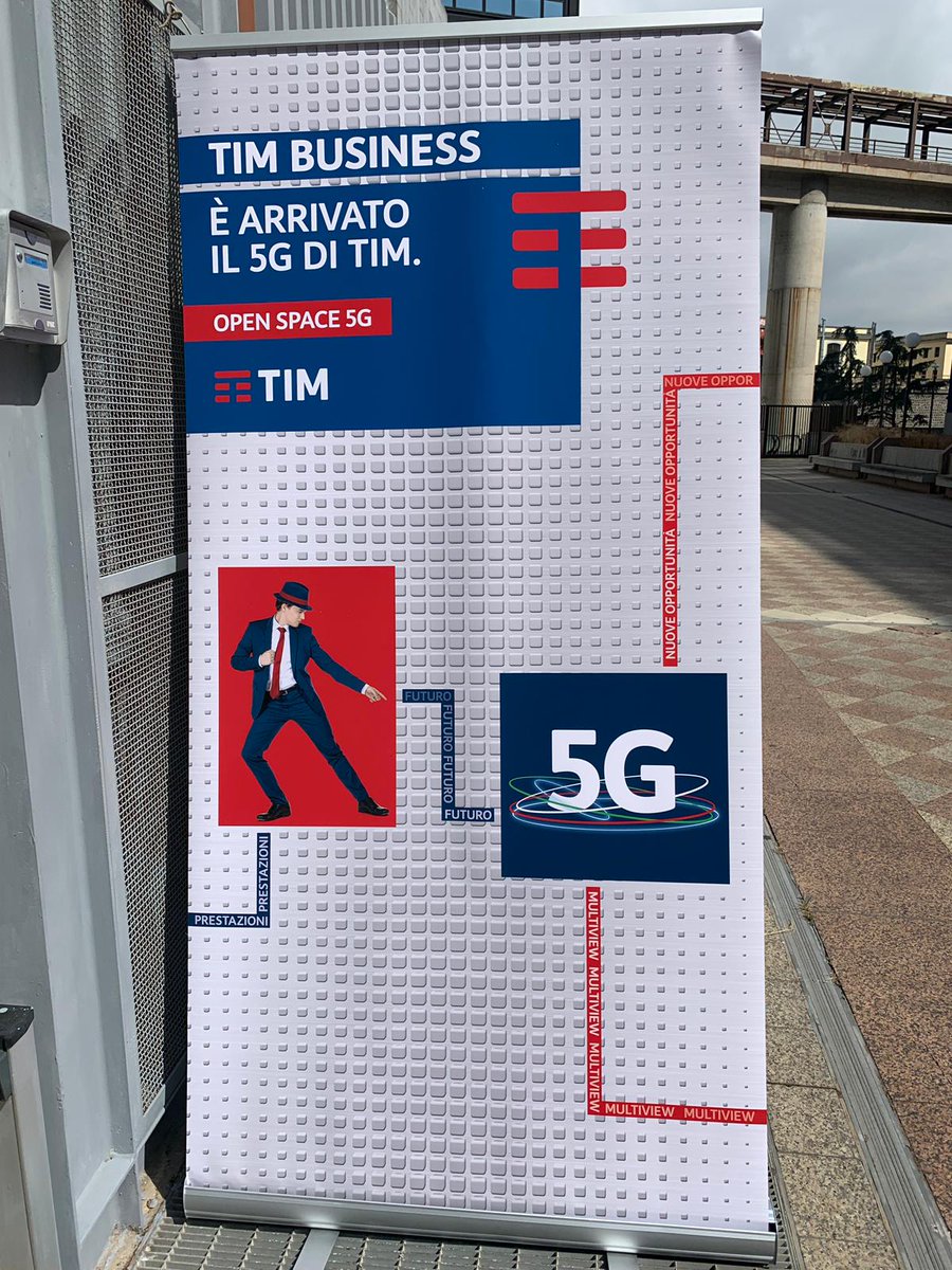 Italtel's tweet photo. Oggi a #Napoli siamo presenti anche noi alla Conferenza Stampa di #TIM per il lancio del #5G, con due dimostrazioni live di servizi 5G in ambito #Robotics e #AssetTracking 

@timbusiness @Exprivia_Italy @CiscoItalia

#TIM5G #TIM5G4Business #InnovationLab #connectedmachine https://t.co/Bt8mIV2LEZ