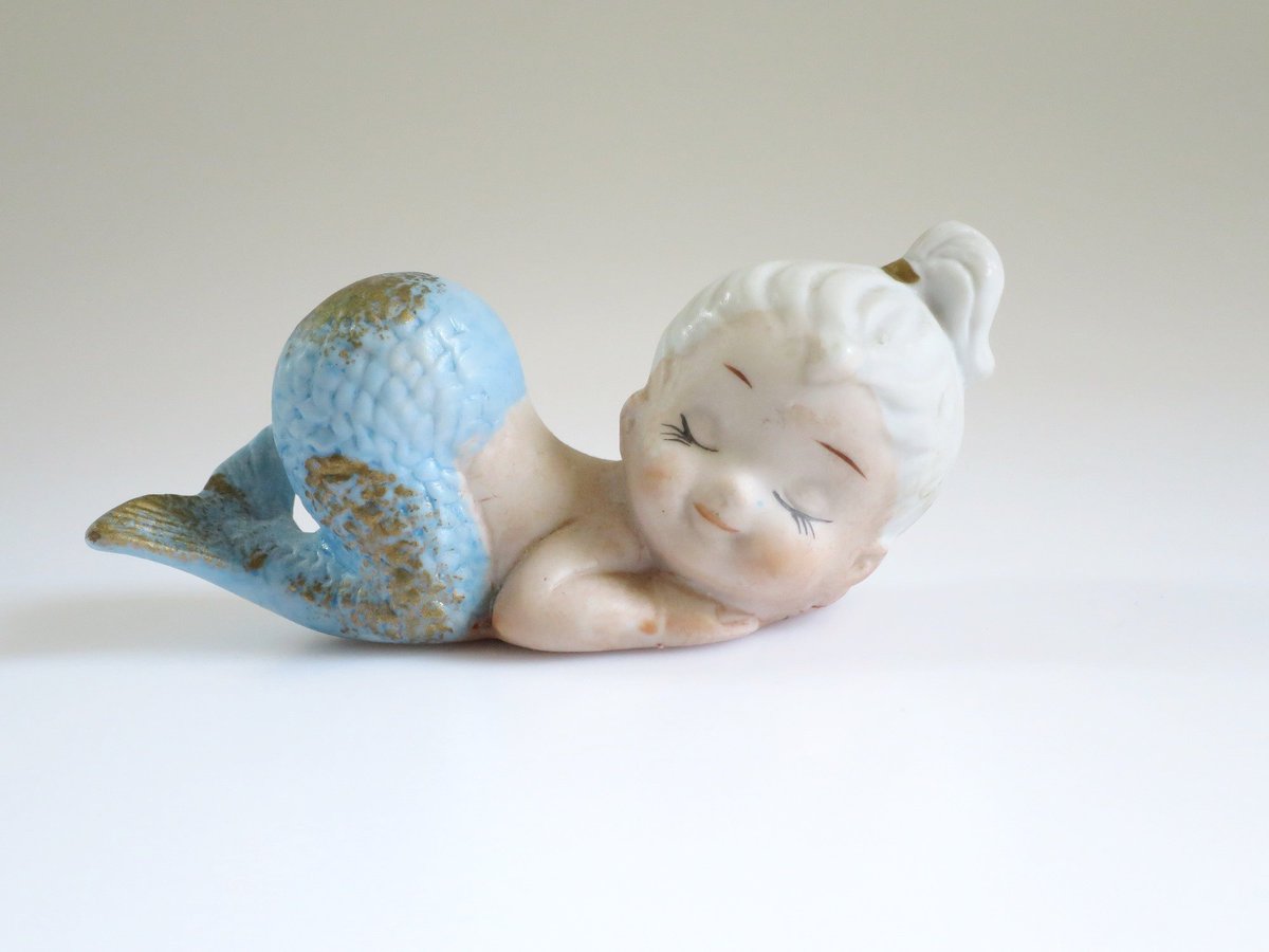 swirlingO11's tweet photo. Blue Mermaid Figurine, Vintage Mermaid Pixie Figure https://t.co/O6mf2ziU8p #TMTinsta #EtsySocial1 #ChristmasInJuly #EtsyTeamUnity #CIJsale https://t.co/uzymagbbqK