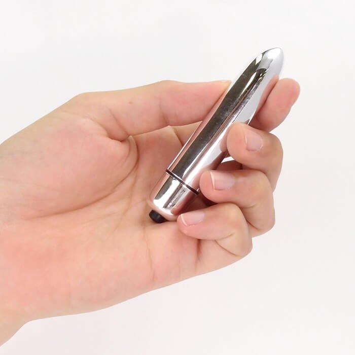 SextoysIndia's tweet photo. #BulletVibrator is very popular in India.
It matches the #firstsextoy, and is a favorite toy for advanced players. Easy to use and simple. It's also easy to reach #orgasm. Do you want to try it too?
So great #sextoys in #India!!
https://t.co/MFbztyvcL1 https://t.co/SVnq6G4csF
