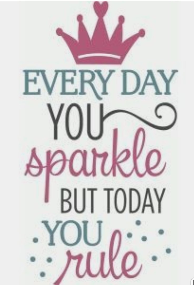 JulieLanckmans's tweet photo. Happy Birthday ! @julievdsteen 🎉🎉💜 https://t.co/SJybOR9yY1