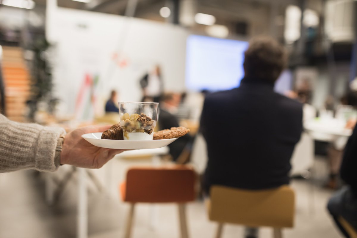 Tulevasta syksystä on tulossa tapahtumarikas – järjestämme laadukkaita koulutussarjoja sekä aamupalatilaisuuksia mm. aiheista #myyntijohtaminen, #sosiaalinenmedia ja #videotuotanto. Tutustu koulutuksiimme ja ilmoittaudu mukaan täällä: lnkd.in/ez6DY6t #myynninmaailma