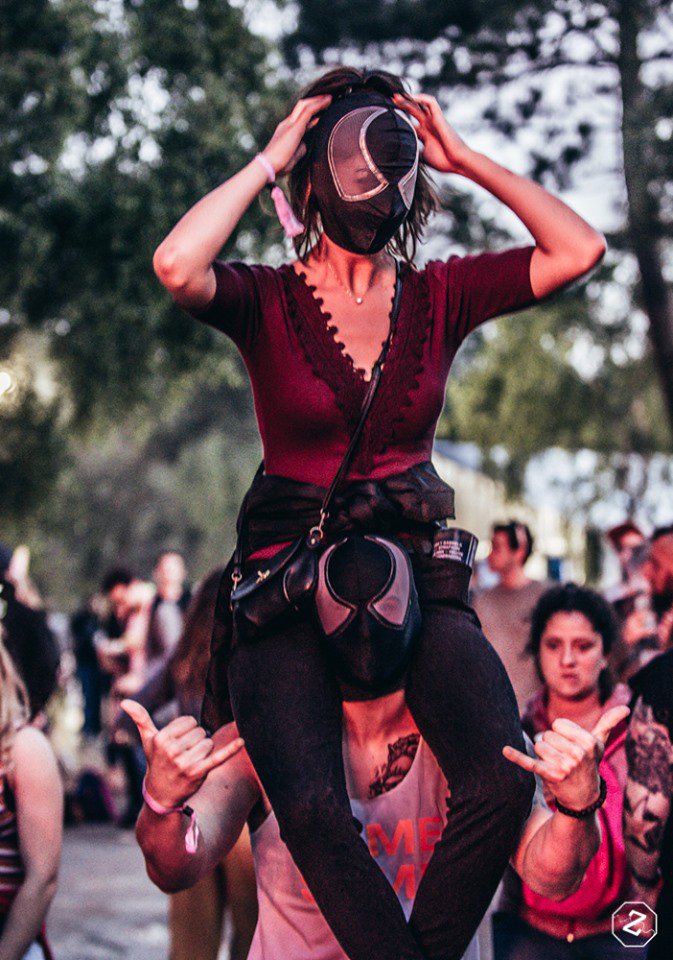 festfreemusic's tweet photo. Prêts pour le show de The Bloody Beetroots ⚡️

#FFM19
https://t.co/l9GEX08afN
©Adrien Charpentier - La Pepite https://t.co/RkJ5I3bAqg