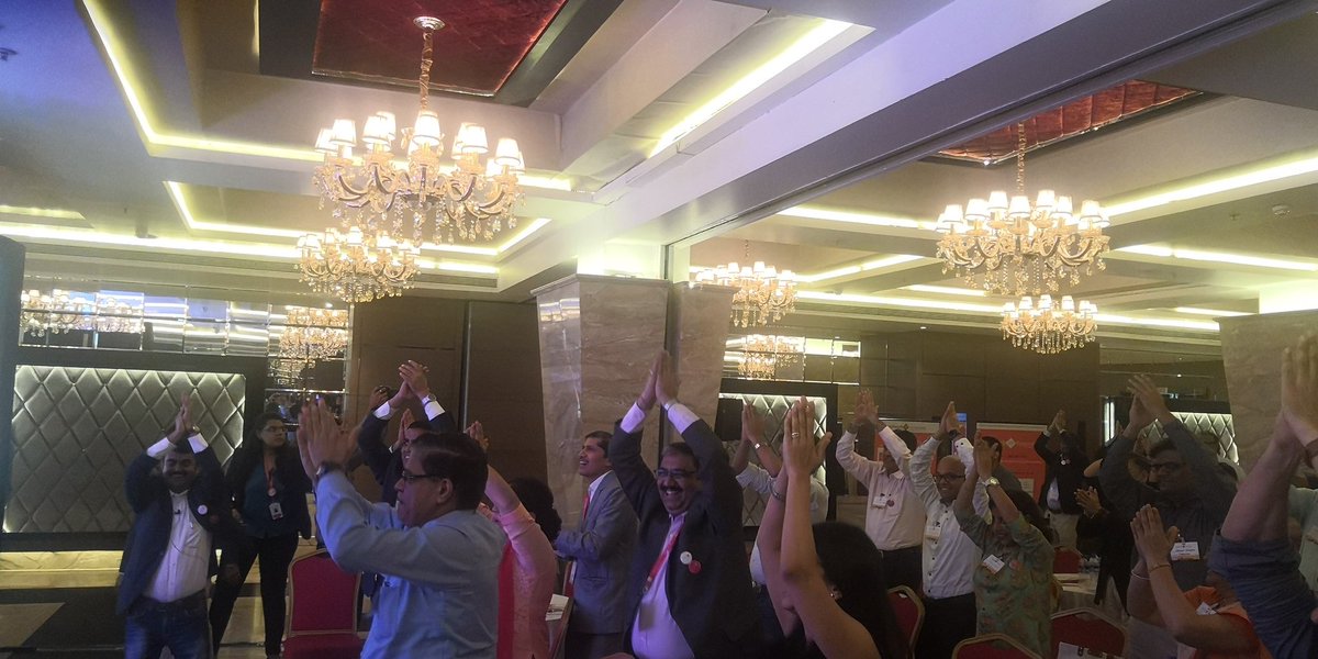 networkfp's tweet photo. After lunch break, No one can beat this guy @swamy_gowda, Chief Energy Officer for us :) & 2nd Host of the day 🕺🤟 #NFPRC19 https://t.co/iEj4bz0cAd