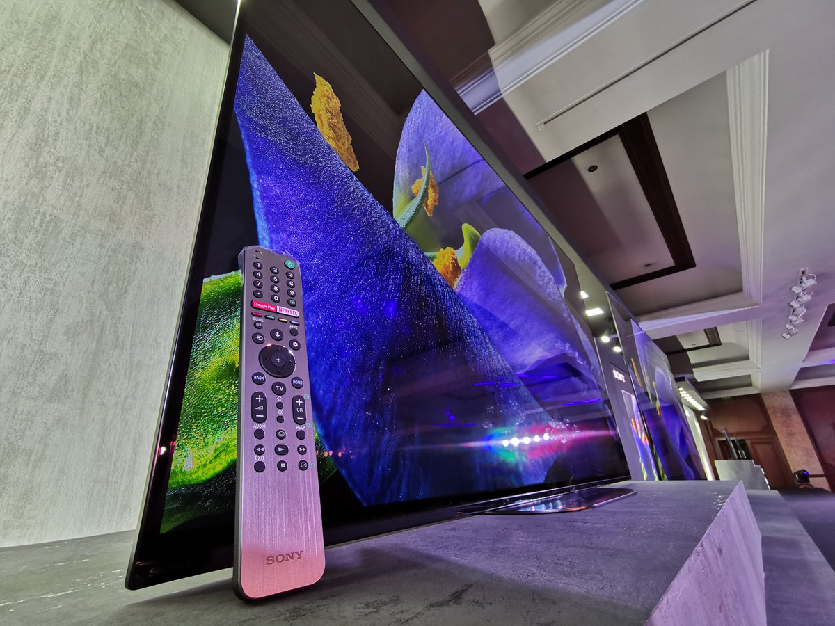 stuff_india's tweet photo. A flagship TV needs a flagship processor and the A9G delivers that in the form of the X1 Ultimate processor, the most powerful processor @sony_india has ever put into a TV...
#SonyMasterSeries #BRAVIAOLEDA9G #TheUltimateVisualExperience https://t.co/76HG6Fbkvz