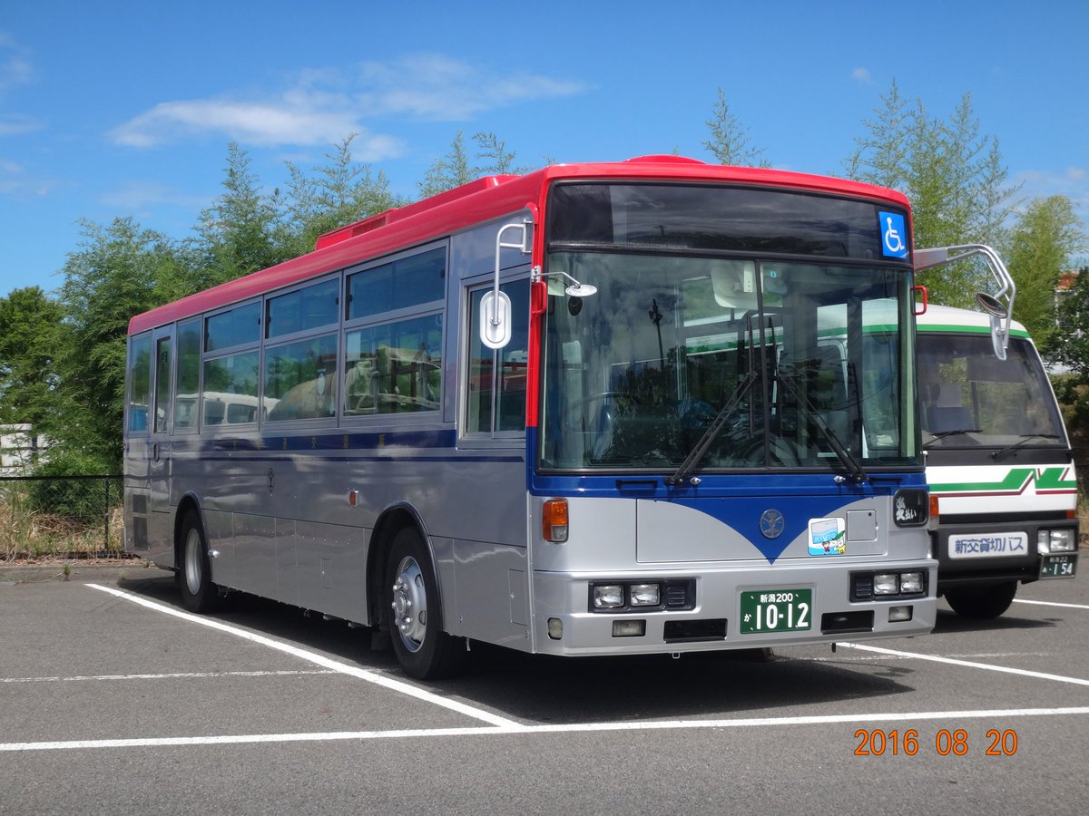 Murakami_Bus's tweet photo. 当時京ヶ瀬に納車したばかりの元神奈中の新7Eです。現在は潟東に所属しています。 https://t.co/6OqZ7hRLrf