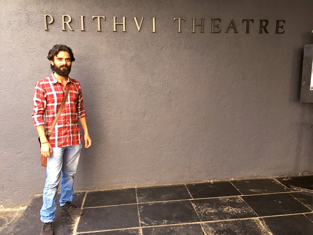 mohitkumar79841's tweet photo. मुम्बई आकर थियेटर की याद सताना।
#Acting #theatre #delhitheatre #mumbaitheatre #Adheera #prithvitheatre #prithvicafe https://t.co/ASCrda68n5