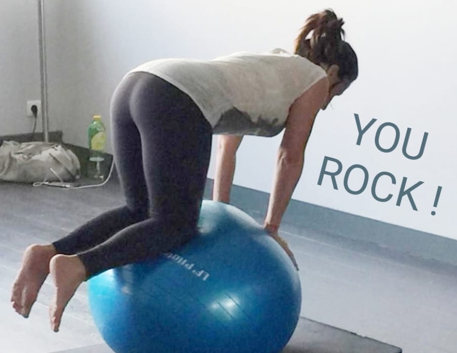 ORIGYNandCO's tweet photo. We rock and (not) roll ! What about you ??
ORIGYN vous propose son #Fitchallenge de l'été : réussir à tenir + de 5 secondes sur le #SwissBall ! On attend vos photos en commentaire 🤗
#Origynandco #summer19 #fitness #fitgirl #bienetre #Girls #fun #Puteaux #PosturalBall https://t.co/AMuxP1NeM8