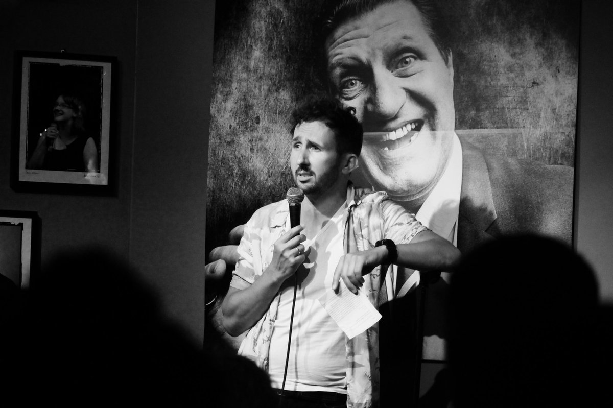 nathancassidy's tweet photo. Brilliant last gig before the Fringe at the immense @museumofcomedy. Saw a man that reminds me the best thing about Edinburgh is definitely the @fudgekitchen. And when I play the Greenwich festival it will definitely be #thefudgepatch Greenwich Market ❤️❤️ https://t.co/QGGmzUTWXI