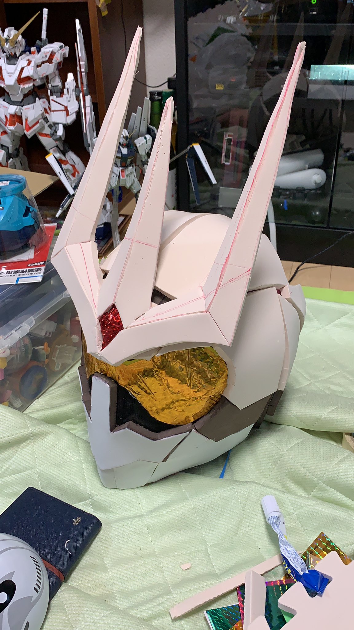 仮面ライダーエターナル コスプレマスク（複眼発光ギミック付き） 仮面ライダーエターナル コスプレマスク（複眼発光ギミック付き）