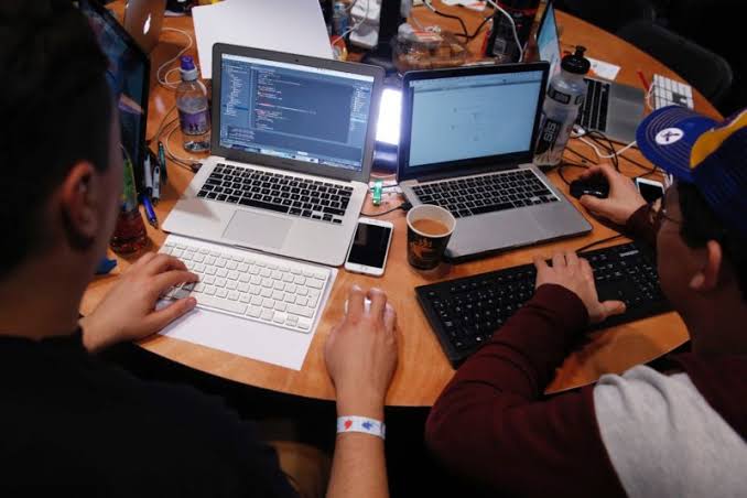 HQdevstack's tweet image. “Make it work, make it right, make it fast.” – Kent Beck 
#DevStack #DevQuotes
