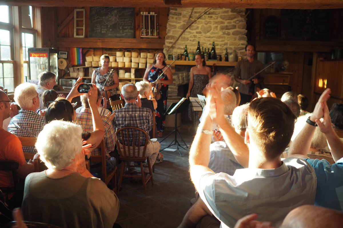 Our concert at <a href="/grangewinery/">Grange Winery</a> on Friday night was a barn burner! Thank you to Maggie for hosting us so generously. <a href="/IronwoodQuartet/">Ironwood Quartet</a> played Beethoven 59/2 to start, <a href="/NicoleLizee/">Nicole Lizée</a>’s Isabella Blow (notice the paper in the photo!), and finished off with Debussy. And then wine :)🍷 🎻
