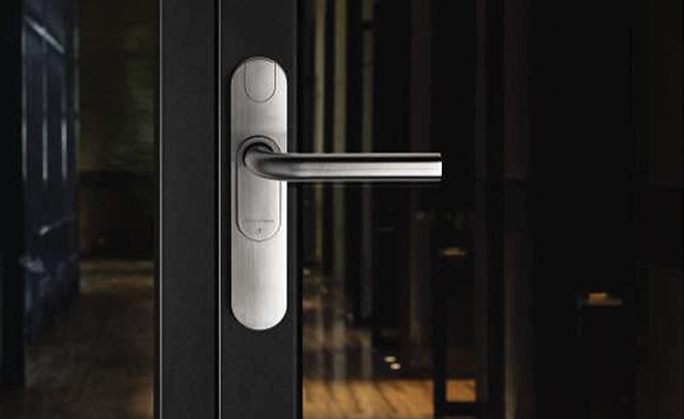 morphean_ch's tweet photo. Our partership with @SimonsVoss was announced at last month's #IFSEC2019 - Learn more about #accesscontol -as-a-service and how we can #protect your business @GITSECURITY: #EyesWideOpen https://t.co/OMyxQn7kbq https://t.co/OzIbnHjHhP