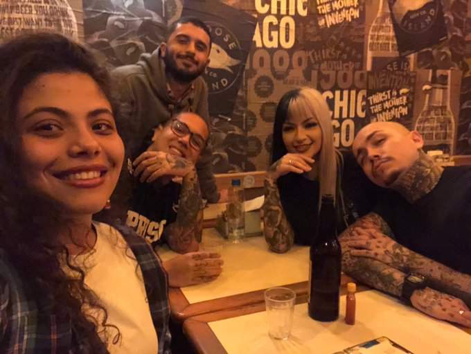 aaaaaaa que saudade que eu tava dos meus bebês ??? https://t.co/mDhKwMTy0P