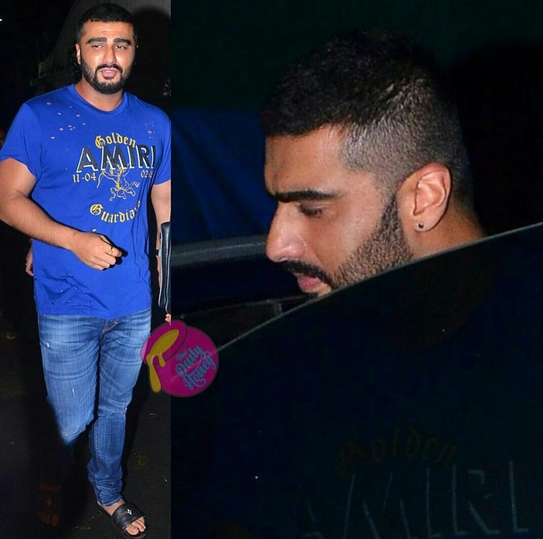 Arjun Kapoor in blue...💙✨
Hottie...😍💥💥
@arjunk26 #ArjunKapoor #OurFavourite #OurSunshine ☀️ #WeLoveYouArjunKapoor