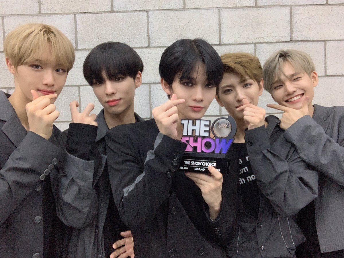 CIX_Official tweet media