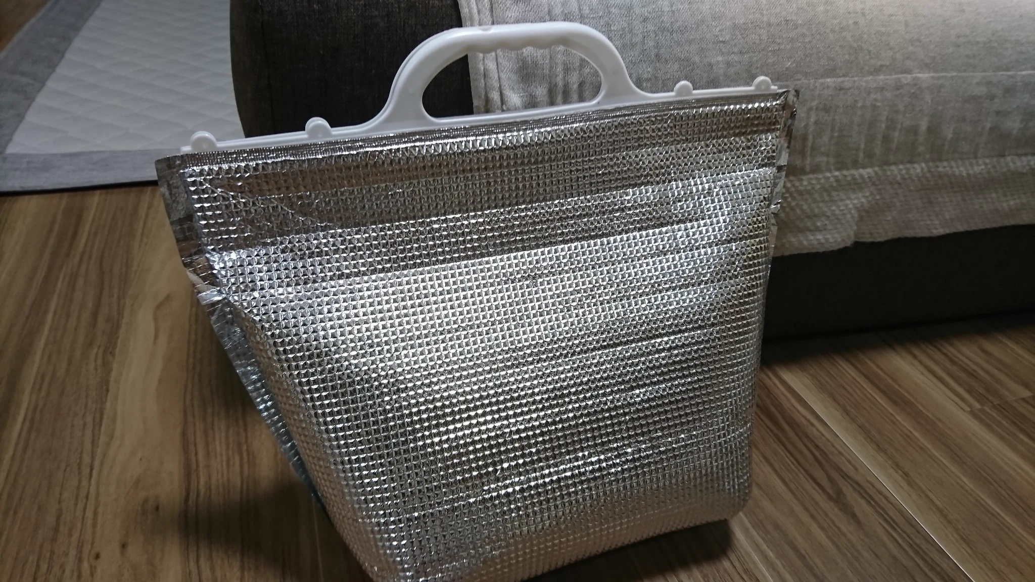 今年もコミケに行く人は去年同様氷パック持参で行こう！