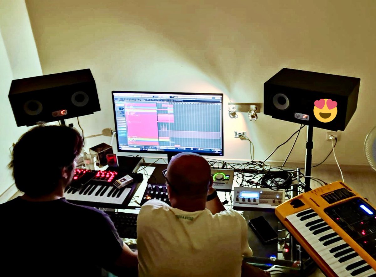 Working on new ideas #KARAAL #NEWMUSIC #love #technomelodic #melodictechno #summer #goodday #dj #producer