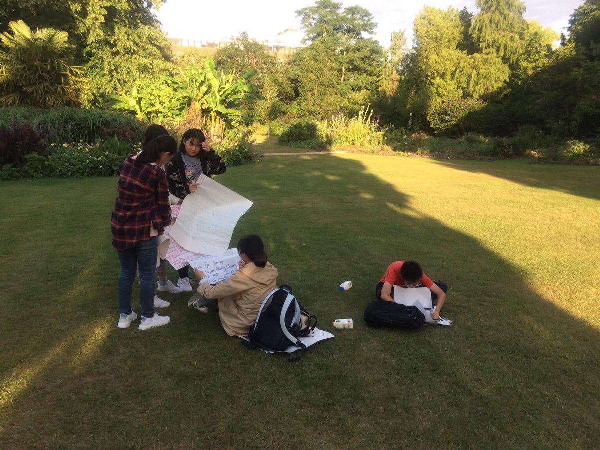 BlueBridgeEd's tweet photo. Study time in the beautiful @Selwyn1882 gardens last night! 🌲 💐 https://t.co/0I6fhq5KRC