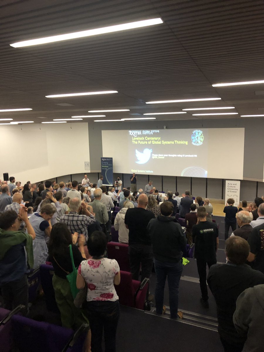 A well deserved standing ovation for James Lovelock @GSI_Exeter #Lovelock100 #inspiringpeople #inspiringscience #gaia #earthsystemscience