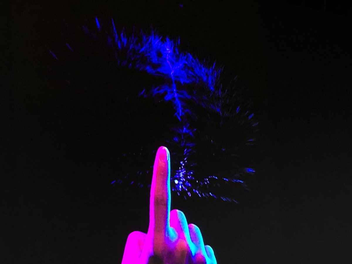 theartofmezame's tweet photo. 90fps burst with the Sony RX100VII. Wow.
#sony #sonyalpha #sonyrx100vii #rx100vii #resolutionxspeed #singapore https://t.co/Bd95xvHUxV