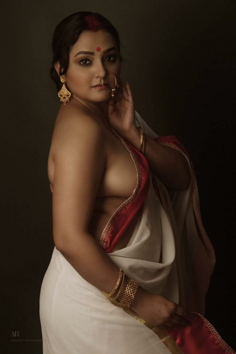 Hot bengali bhabhi nude photo desi XXX pics