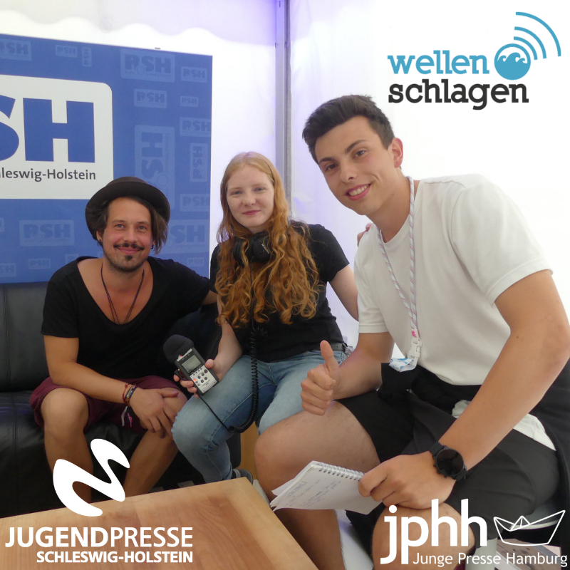 jpnord_de's tweet photo. Interviews auf der #KiWo19 und #live-Sendungen mit unserem Radioseminar #wellenschlagen sind schon einen Monat her! Danke an alle Teilnehmenden und Partner!
#jphh #jpsh #medienmachen #onair #radio #kielerwoche #Kiwo #Radio #medien #irgendwasmitmedien #jugendpresse #KielFM https://t.co/RBGWhp10fE