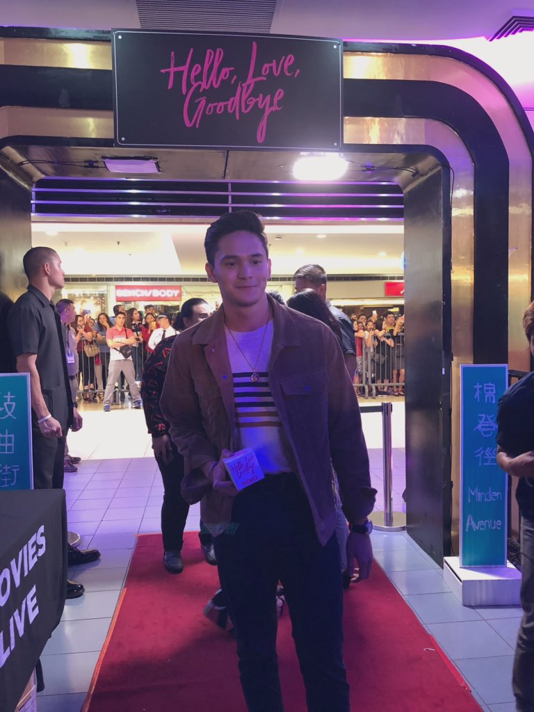 StarCinema's tweet image. Ruru Madrid here at the #HelloLoveWorldPremiere ❤️