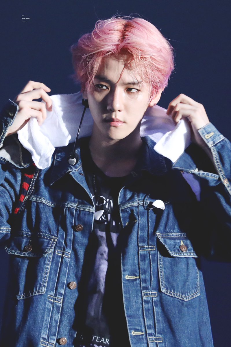 [HQ] 190727 BAEKHYUN cr.Silver Bullet
pbs.twimg.com/media/EAuIUBHU…
pbs.twimg.com/media/EAuIUBFU…
pbs.twimg.com/media/EAuIUBGV…
pbs.twimg.com/media/EAuIUBHU…
<a href="/weareoneEXO/">EXO</a>