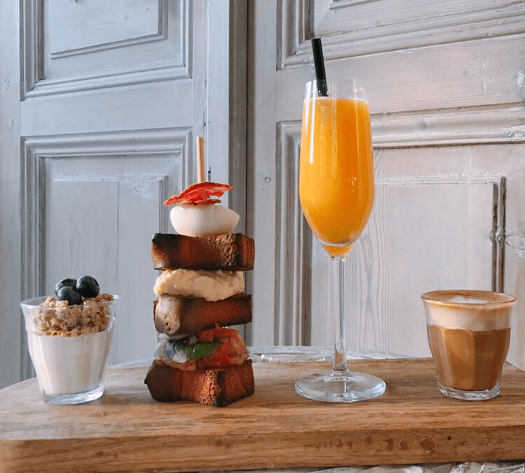 EVEN VOORSTELLEN - FIJN - Wijn &amp; Foodbar in Alphen aan den Rijn is een heerlijke plek om je week af te sluiten, lekker te relaxen, te eten en gezellig samen te zijn. Je wilt vast meer weten:buff.ly/2JBLIlR