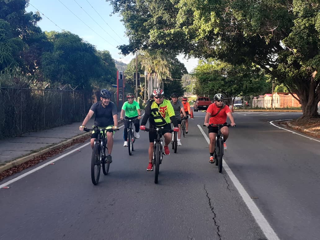 Comando Logístico tweet media