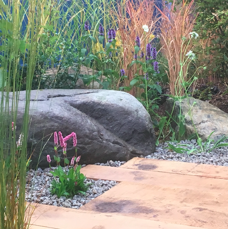 Kate & Tamara tweet media