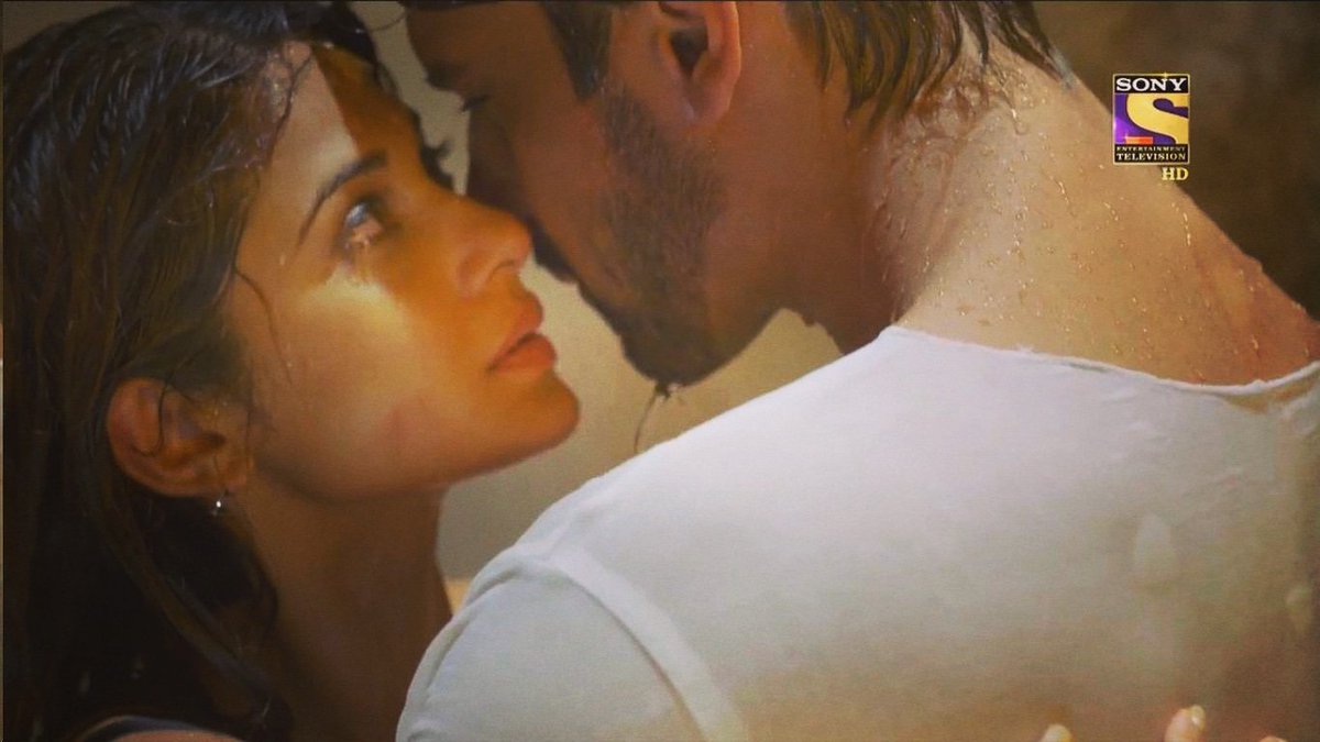 its__nehuuu's tweet photo. ๐ฅ๐ฅ๐ฅ๐ Arya @KushalT2803 @jenwinget #beyhadh2 #beyhadh #
#jeshal #kushaltandon #hottestcoupleever โค https://t.co/7lQMB06dPR