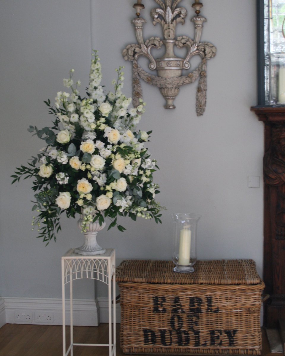 Rose Hamson Flowers tweet media