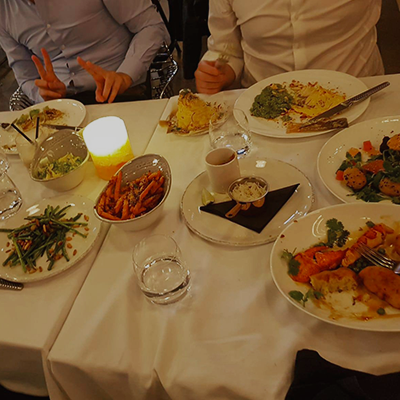 MSC_Crociere's tweet photo. Congratulazioni a Teresa ed Alberto, i fortunati vincitori del sorteggio #MasterChefAtSea che si sono aggiudicati diversi premi, tra cui una cena per 2 al Ristorante "MasterChef, the TV Experience" di Dubai.
Scopri di più: https://t.co/1sSSbcjupn https://t.co/COrV9tjSfu