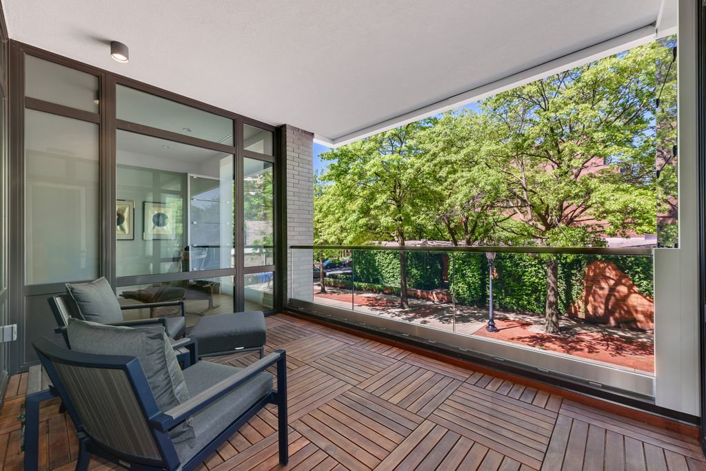 A peaceful morning before taking on the rest of the day.

See more of this #multifamily project we completed with <a href="/BelgraviaGroup/">BelgraviaGroup</a> here: buff.ly/2WfkczV. #balcony #condo