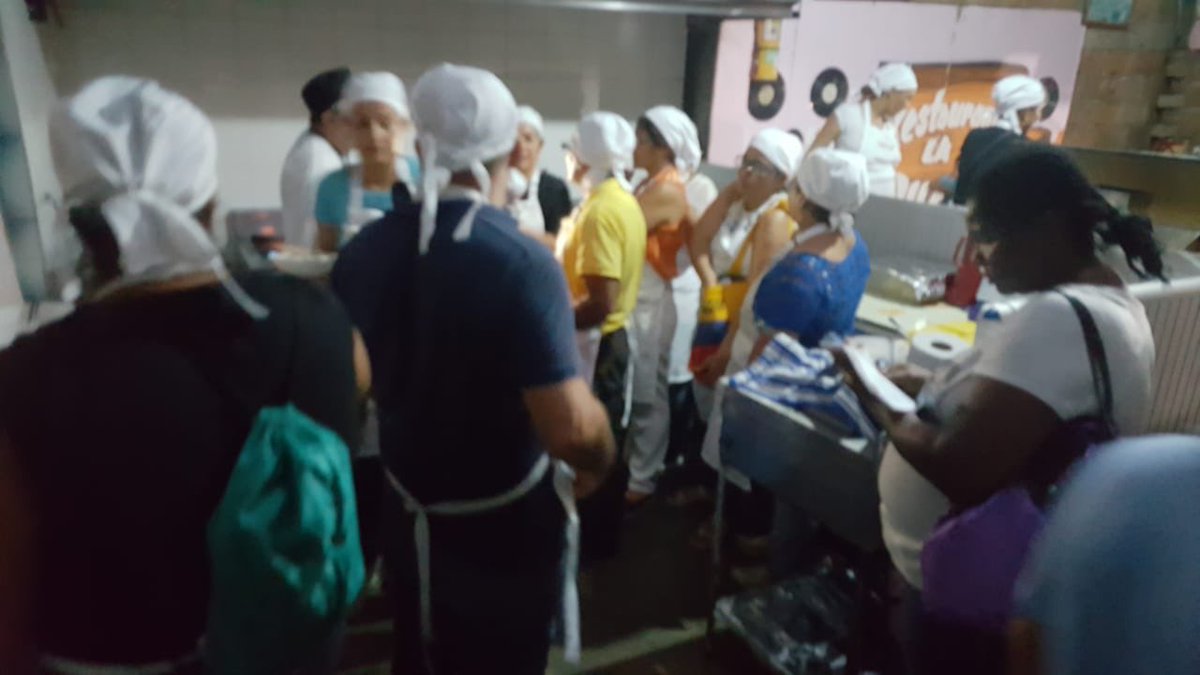 Sexto día del Taller de Cocina internacional, tema del día pastas 🍝🍝😋 #FelizMartes #AHORA #Atención #confetur #cocinameta #BuenosDías #cocina #cocinacolombiana #cocinando #Colombia #Comida #Food #Internacional #llano #tutorias