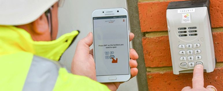 vacantproperty1's tweet image. Did you know that #VPS #SmartLockBox gives you flexibility to grant access for one-off visitors and emergencies ? Just generate a single access netcode that visitors have to enter via the keypad on the #lockbox. Couldn’t be simpler. buff.ly/2Flm2FW