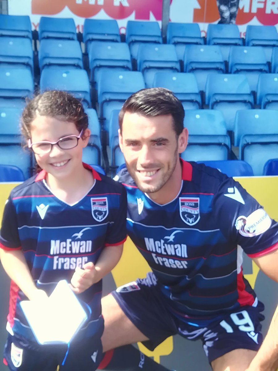 auntiefi's tweet photo. Abby and James in their element at the @RossCounty golden ticket event.  Players were fab with kids, lots of pics and signatures. What a fab experience! https://t.co/9VzBt5siRd