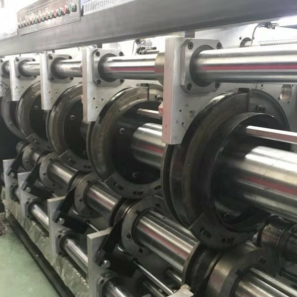 boxmakermachine's tweet image. #新头像