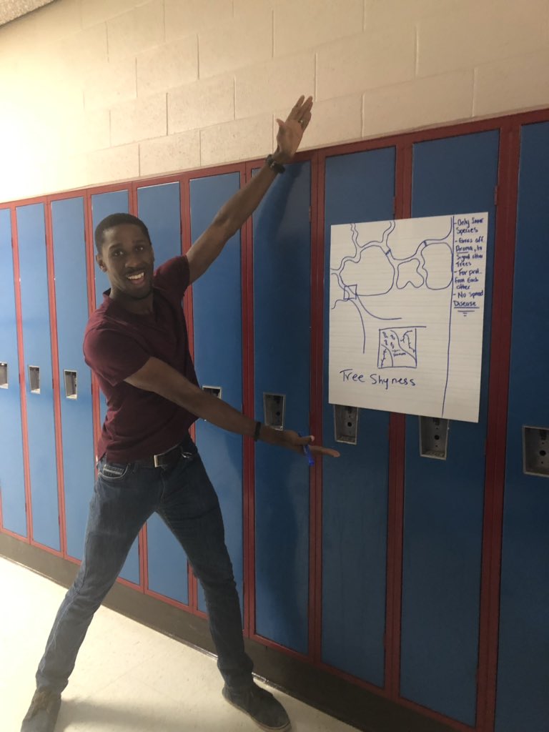 jennborovy's tweet image. We love DLD with @kcsscience #kcsscience2020 💜💛@VineMSKnox @