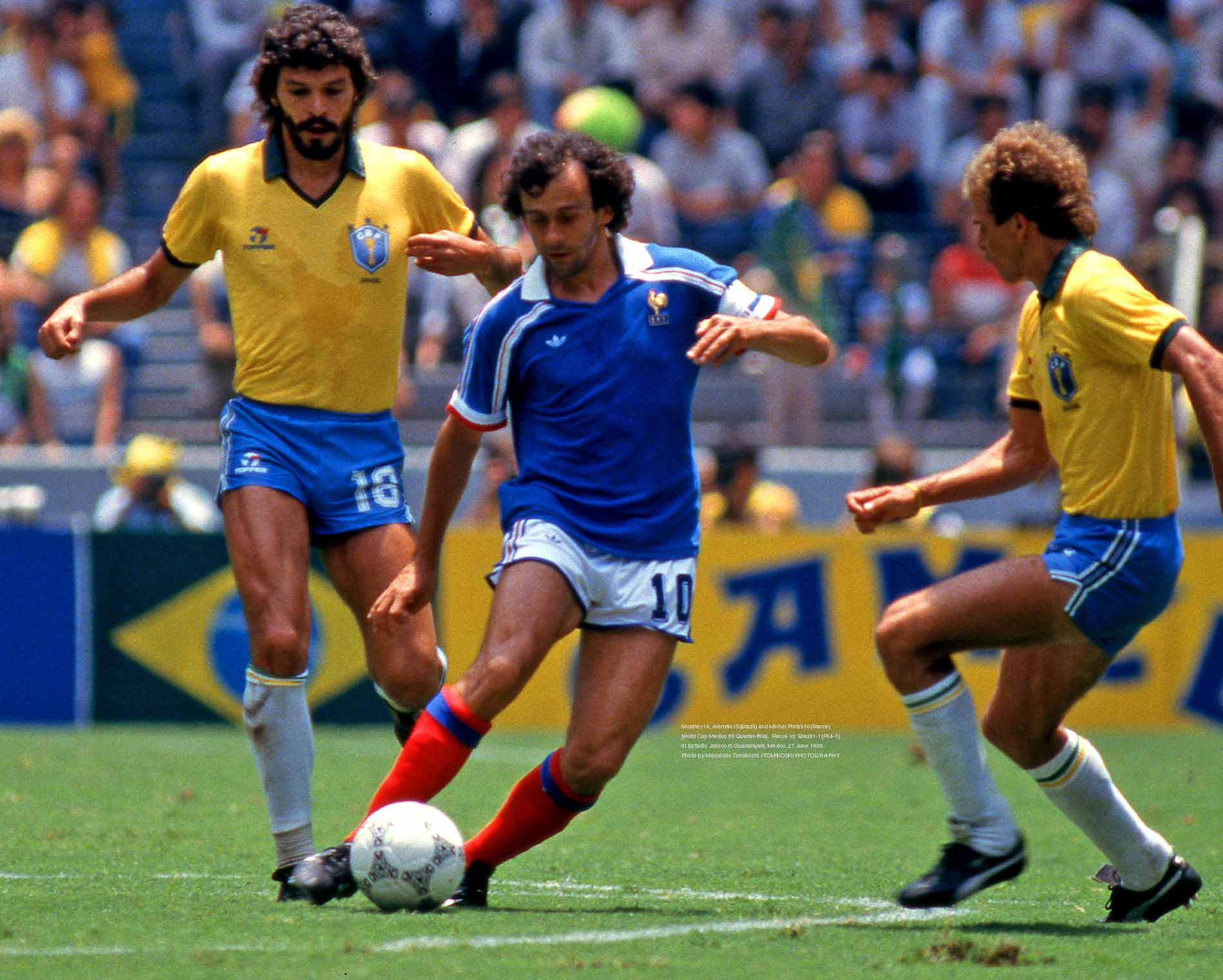 tphoto on X: "Sócrates18, Alemão15(Brazil) and Michel Platini10(France) World Cup Mexico 86 Quarter-final, France vs Brazil1-1(PK4-3) at Estadio Jalisco in Guadalajara, Mexico, 21 June 1986 Photo by Masahide Tomikoshi / TOMIKOSHI PHOTOGRAPHY