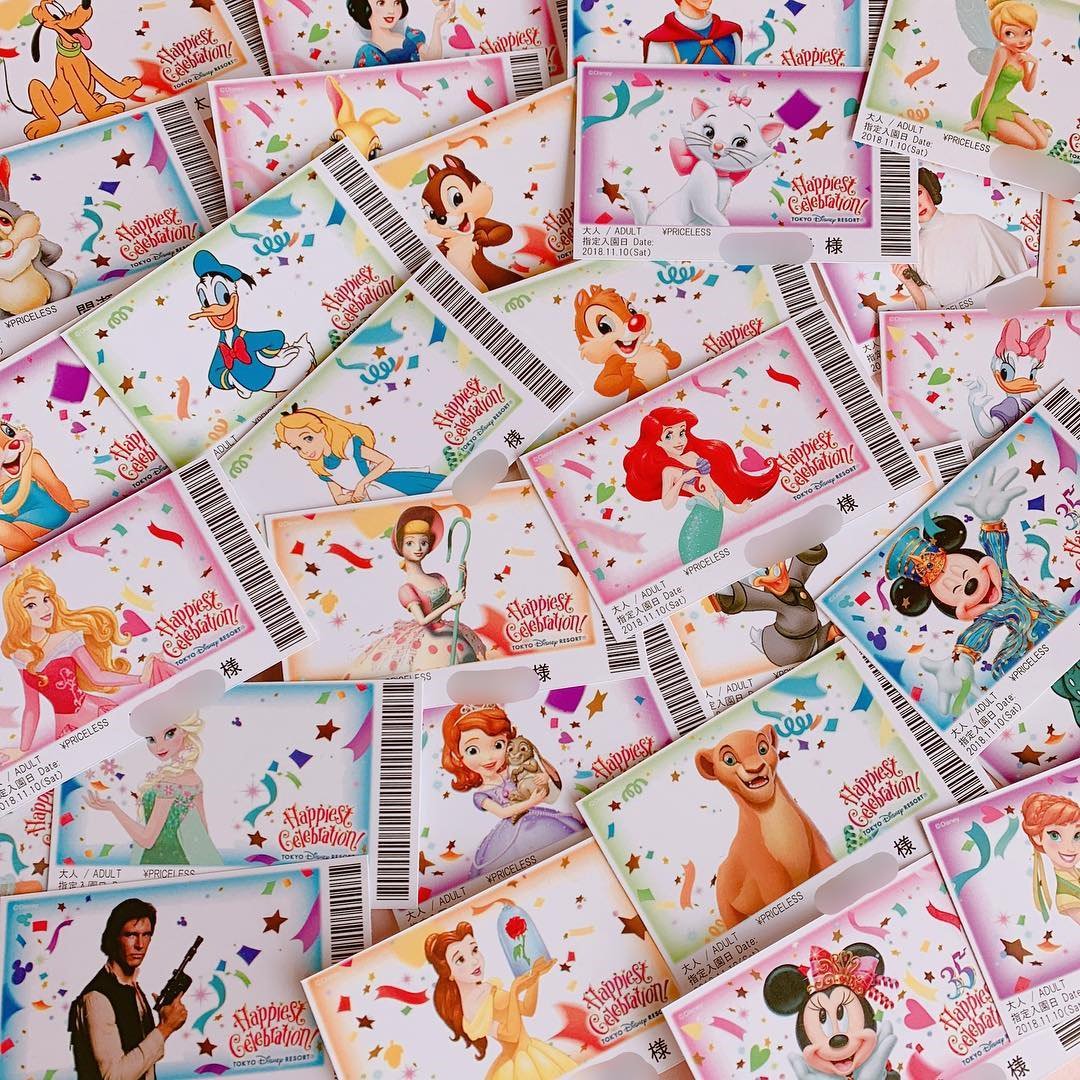 ウェディングドレスcocomelody 今すぐ真似したい ディズニー をテーマにした ディズニーチケット風の 席札 Daretolove Cocomelody ココメロディ プレ花嫁 花嫁 ウェディングアイテム ウェディングアイデア T Co 2lpklgrv Twitter