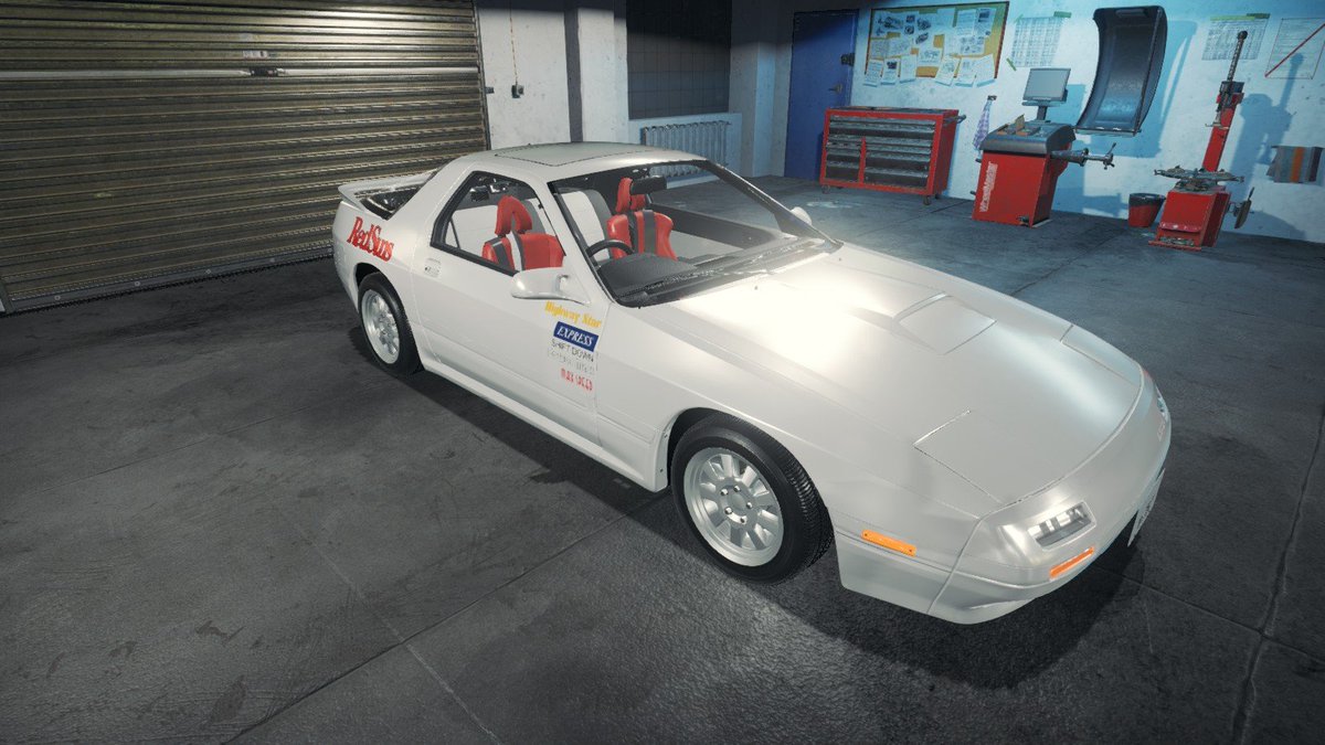 Meila Pa Twitter 相変わらず色々とレストア祭り Rx 7 Fc3s Mod車 に頭文字dの高橋涼介ペイントがあったり ジープを直したり ミニクーペがあったり あとホンダシティターボ2にモトコンポが乗ったり Cms18