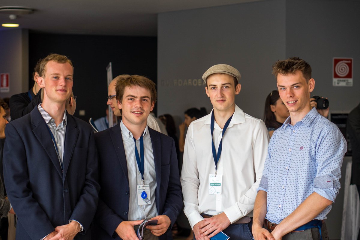 EPL_UCLouvain's tweet photo. #Hybridsystems are booming in cars, but what about for planes? #UCLouvain #students Vekemans Grégoire, Delhaye Quentin,Hannequart Ferdinand & de Bergeyck Aymar takeon such challenges during the #European BEST #Engineering Competition #EBECChallenge 👏🏆🇧🇪🇪🇺https://t.co/AgcMAS9ejp https://t.co/7ZRoeS2MhC