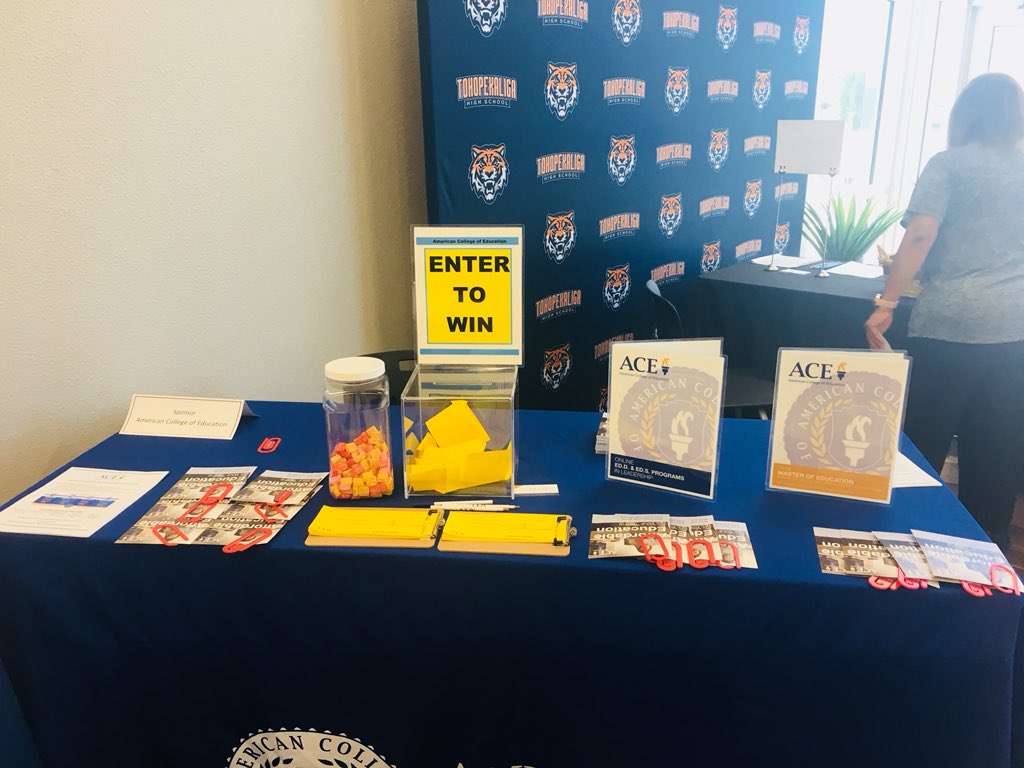 AtPaulna's tweet photo. #ACEedu is here! Welcome to Osceola School District New Teacher Orientation. Learn how to get your M.Ed for under $8,000 and Ed.D under $20,000. #100%online #affordable #Osceola #NewTeacher #Degree #Masters #Doctorate https://t.co/hVTdReMEad