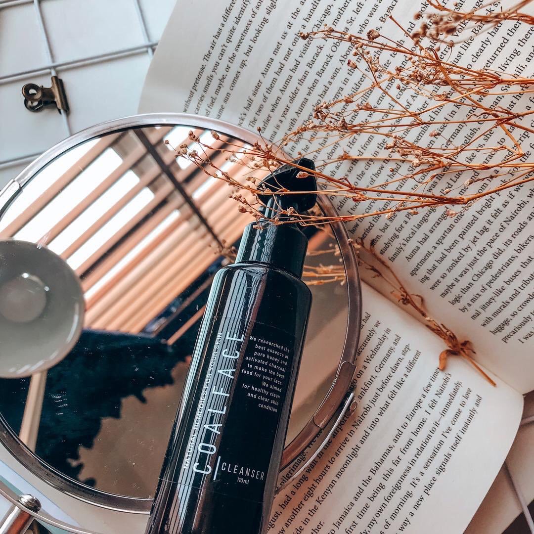jajaaazdi's tweet photo. Hi orang Temerloh-Mentakab!
Siapa nak purchase product Kayman Beauty boleh tekan link dekat bio untuk order 💜

👉 Coalface soap RM35
👉 Coalface Cleanser RM39
👉 Skintella Repairing Serum RM69
👉 Rosa Glow Treatment Essence RM89

#kaymanbeautytemerloh
@NabellaAnuar @nhdaughter https://t.co/66LVgGrlKi