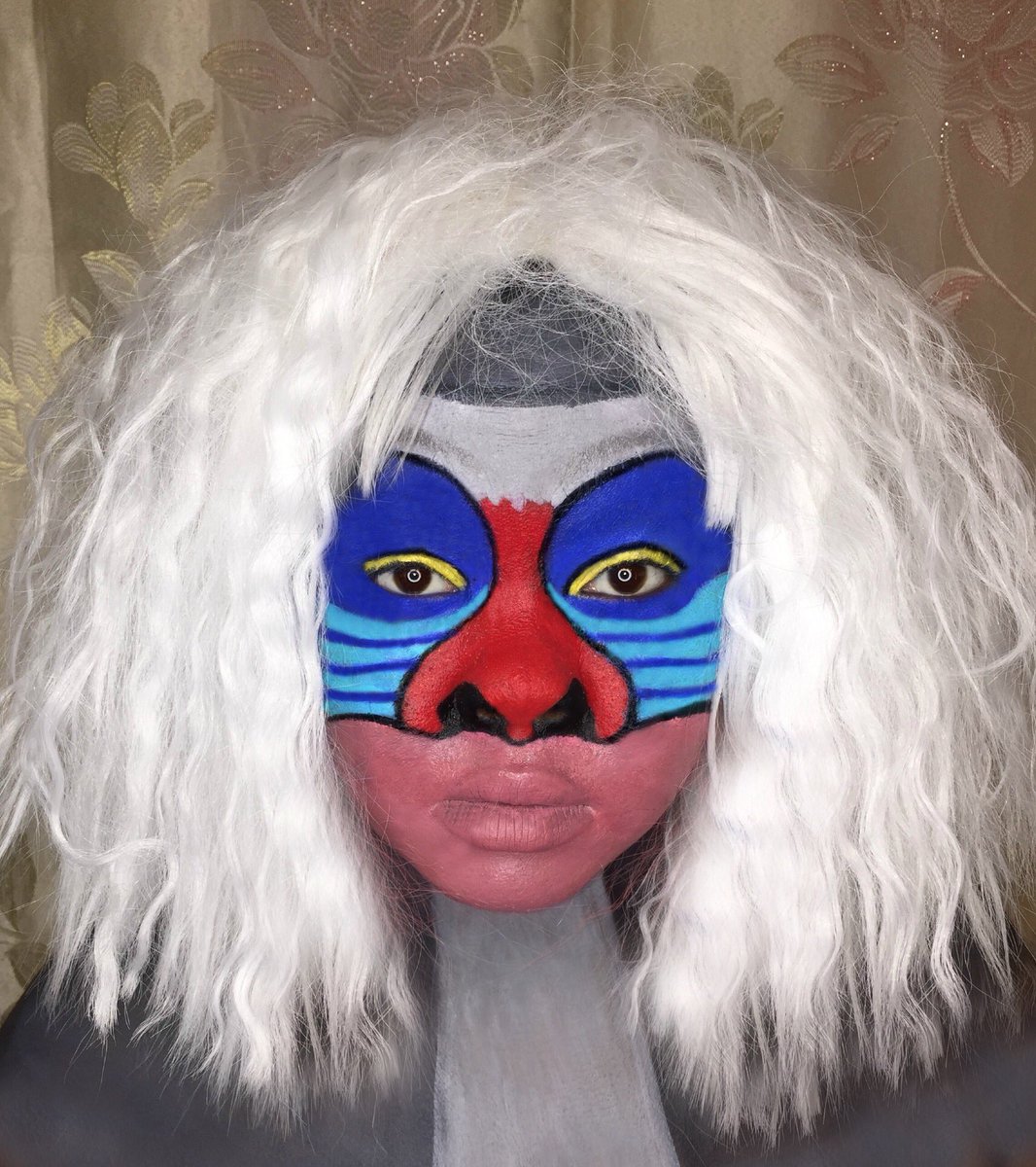 EmpressAlli's tweet photo. โThe question is: who are YOU ?โ - Rafiki ๐
#Rafiki #TheLionKing
#facepaint #makeup
#MakeUpWithAlli
IG : @islandempressalli https://t.co/xdz7JWvwoi