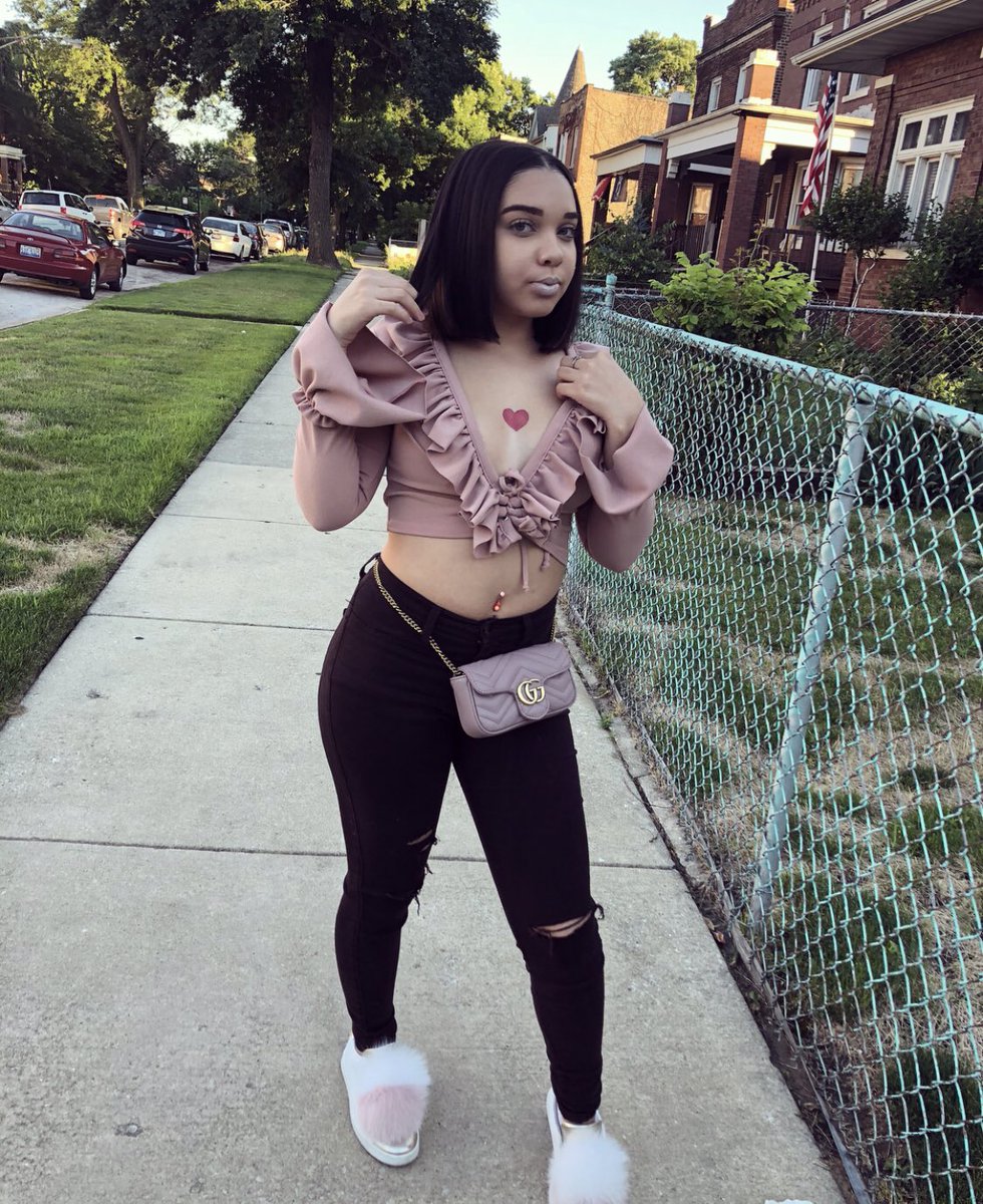 Skyewilliams22's tweet photo. Let me enjoy myself, ion need no help.👀🥵 https://t.co/LKRI3sUrQ4