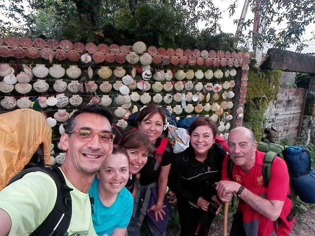 JCar47's tweet photo. Viendo los trail y los entrenos en montaña que colgais el Twitter, sigo diciendo que la última etapa que hicimos del #CaminodeSantiago2016 #Convalida
25,83kms🚶‍♂️⬅️
5h37min⏱️
522Mts⬆️Desnivel
 https://t.co/5KLdlW1QAQ https://t.co/nnBSAdOrH0