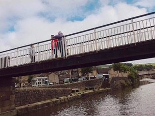 FreshPerspecti3's tweet photo. Visit the canal on the 20th August to see our two musicians perform in a way you've never seen before #leedsliverpoolcanal #skiptoncanal #canal #boat #barge #boatparty #boatperformance #musician https://t.co/bEReaq1CK8